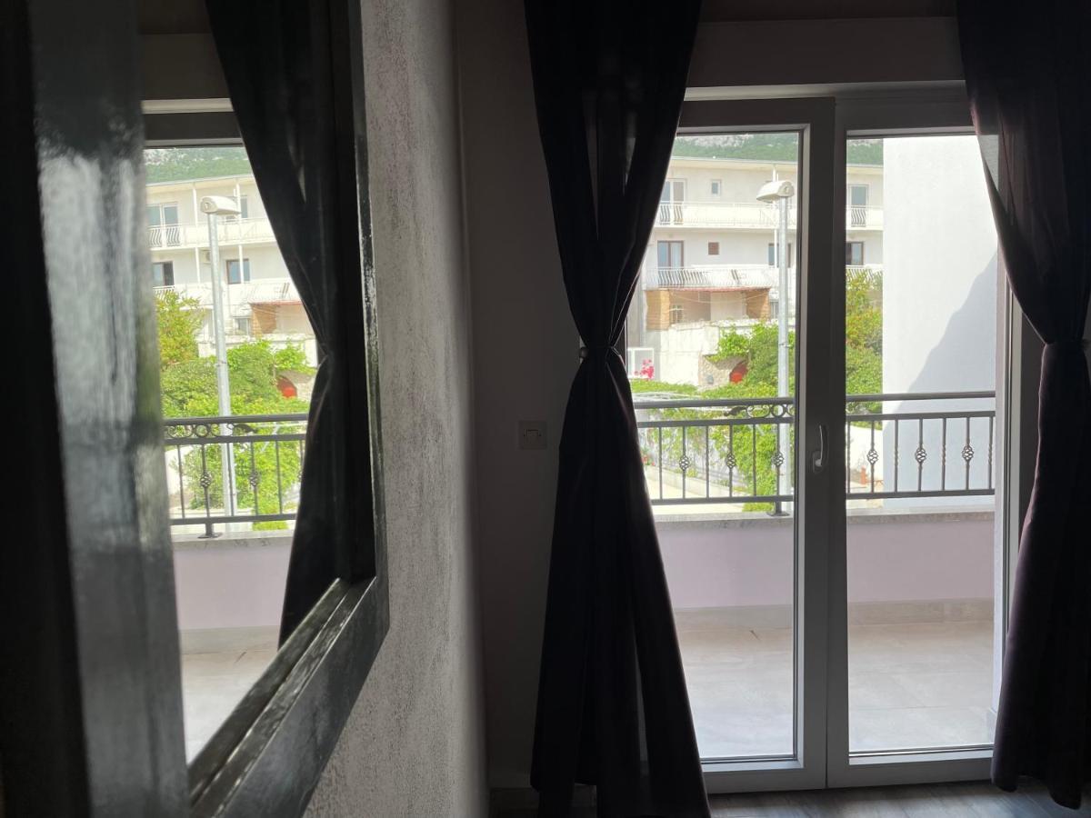 Apartment Kuba Makarska Exteriör bild
