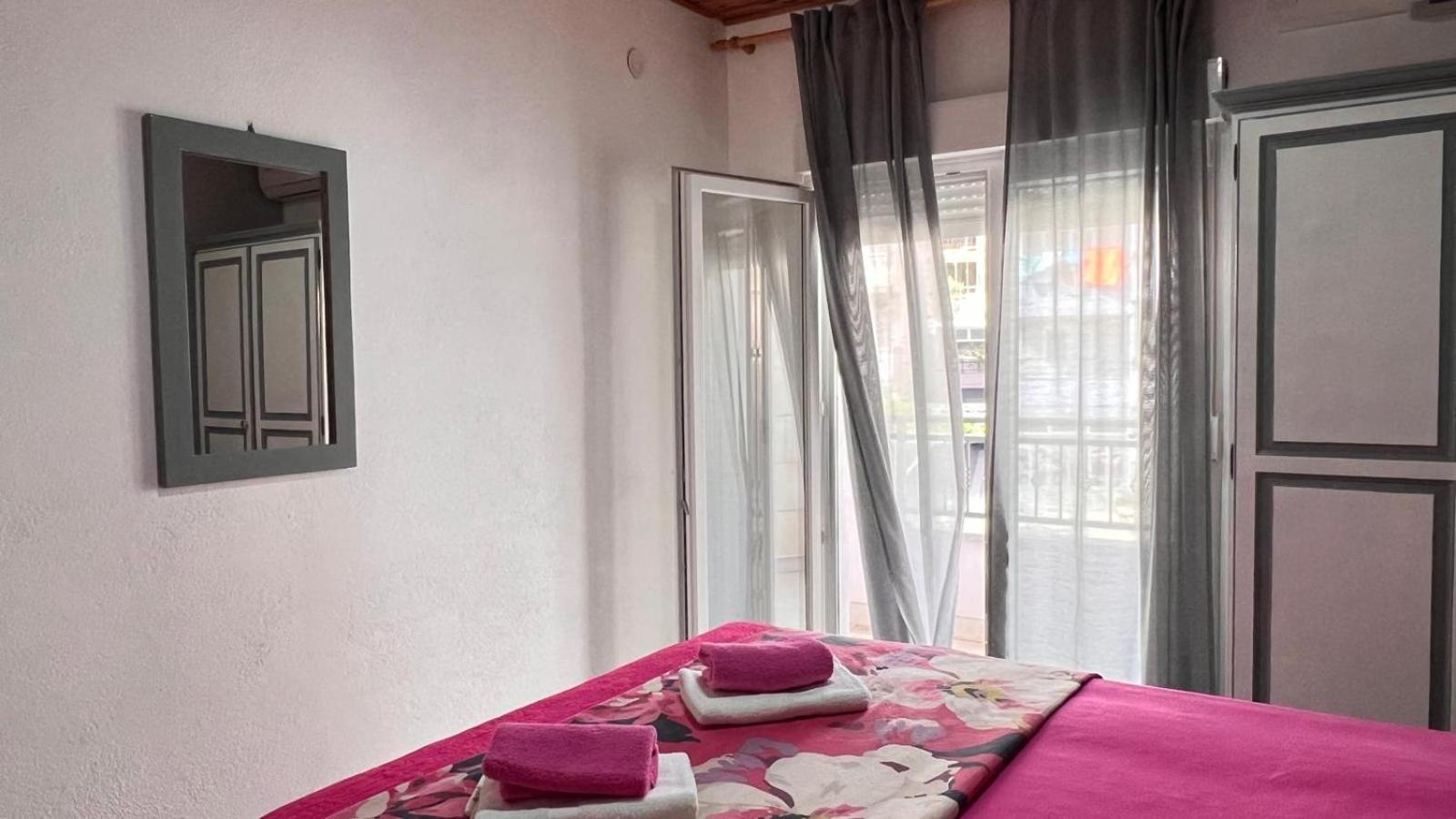Apartment Kuba Makarska Exteriör bild