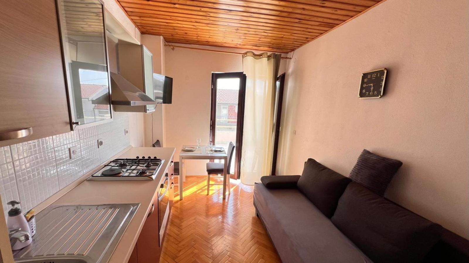 Apartment Kuba Makarska Exteriör bild